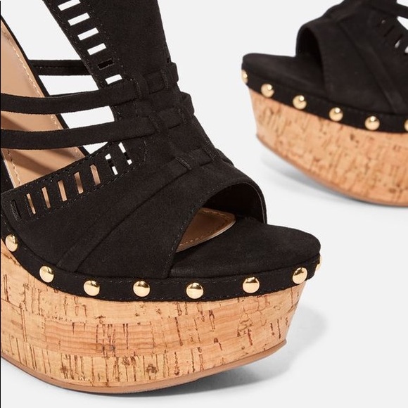 Brand New Platform Heel - Picture 3 of 4